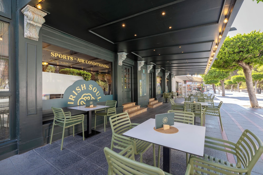 HM Isabela - Adults Only — Restaurant & bars in Santa Ponca, Balearic Islands