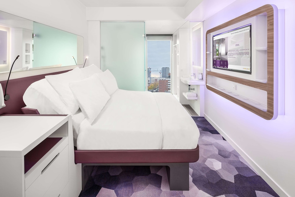 YOTEL Amsterdam — Hotel rooms in Amsterdam, North Netherlands