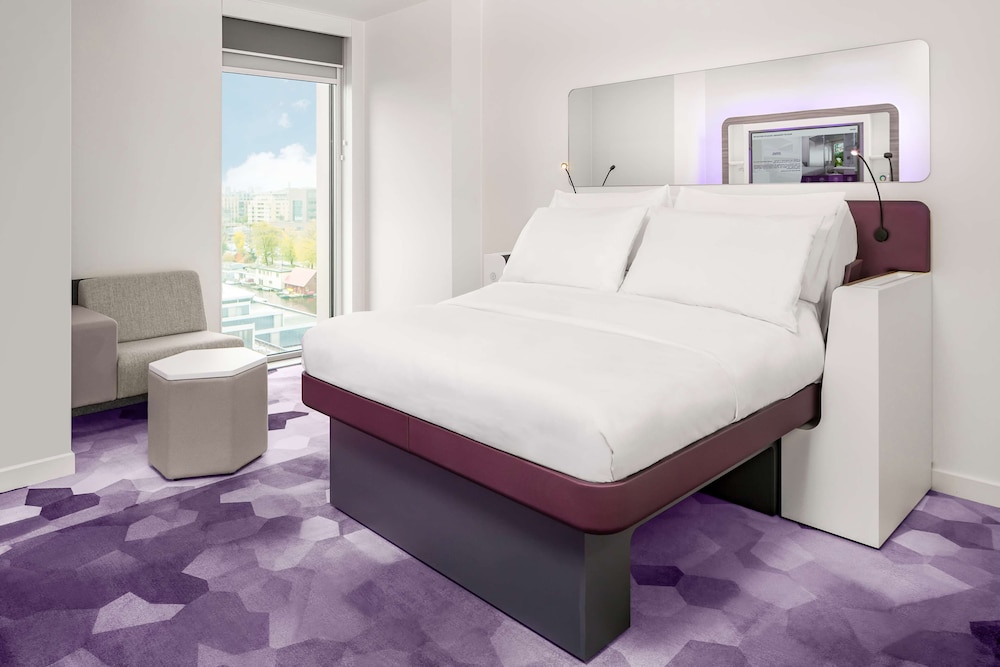 YOTEL Amsterdam — Hotel rooms in Amsterdam, North Netherlands