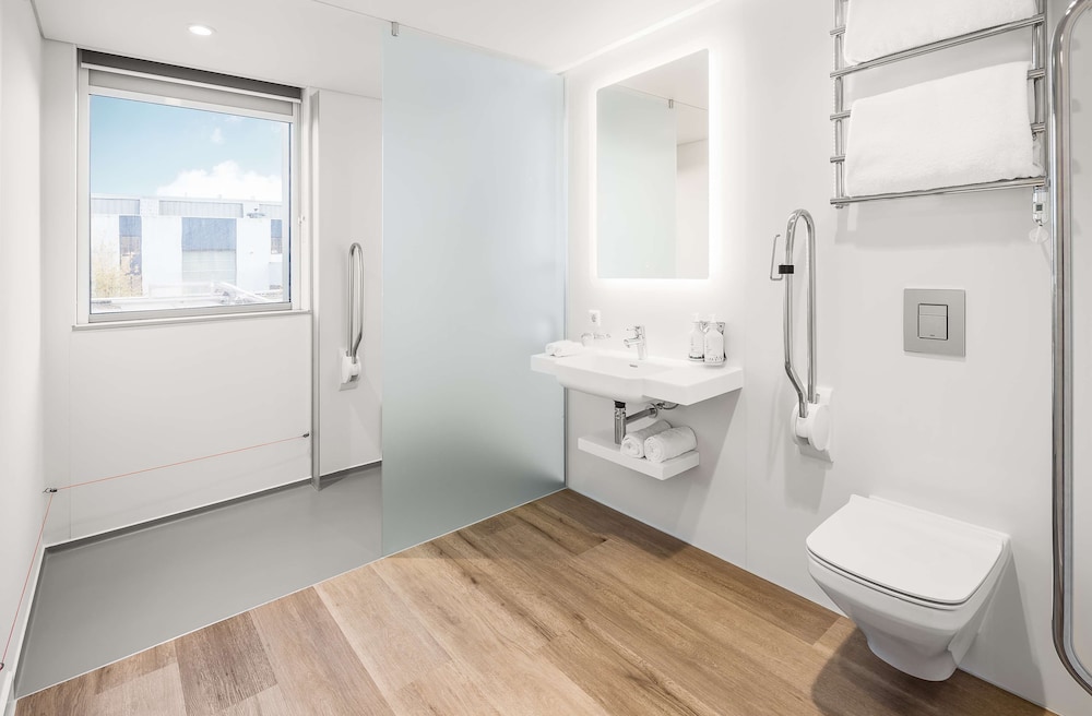 YOTEL Amsterdam — Hotel rooms in Amsterdam, North Netherlands