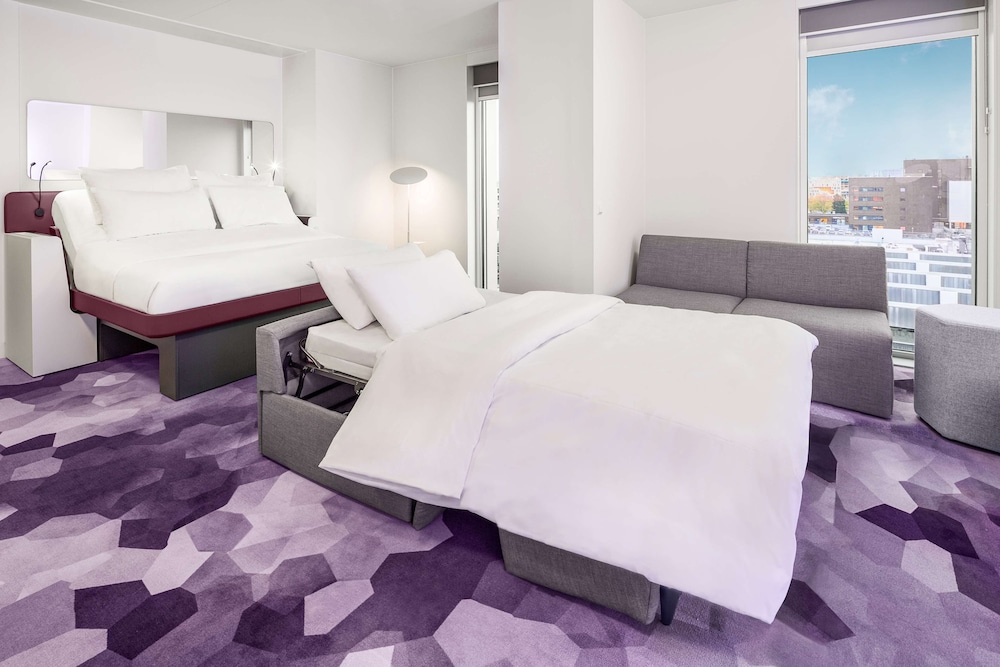 YOTEL Amsterdam — Hotel rooms in Amsterdam, North Netherlands