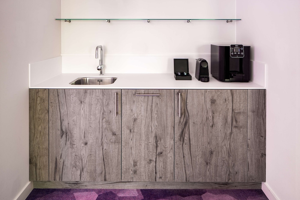 YOTEL Amsterdam — Hotel rooms in Amsterdam, North Netherlands