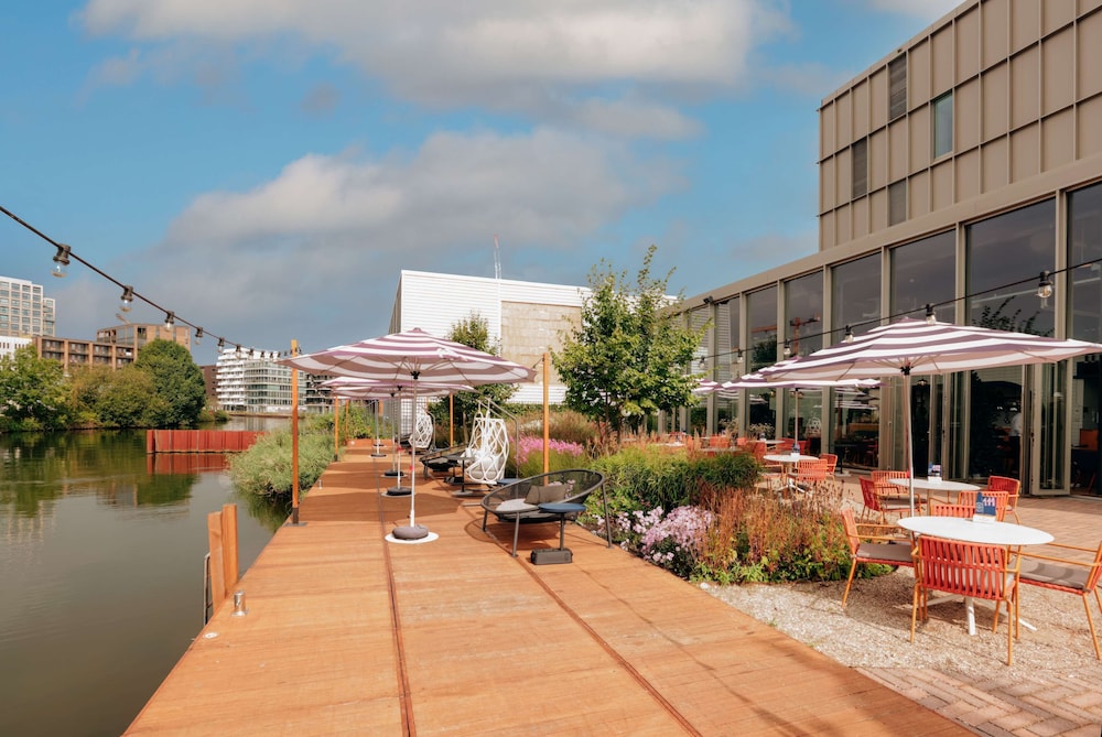 YOTEL Amsterdam - zdjęcie 3