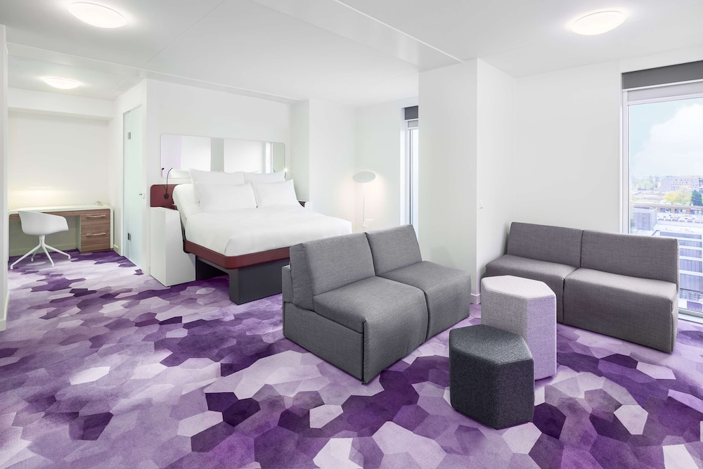 YOTEL Amsterdam — Hotel rooms in Amsterdam, North Netherlands