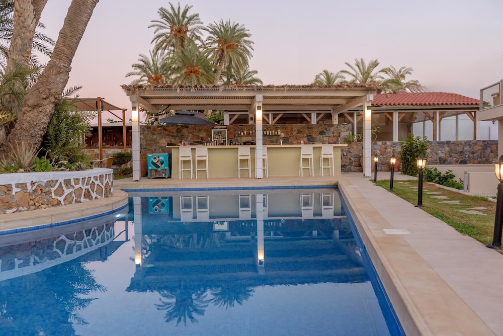 Zeus Hotels Palm Beach — Swimming pool in Stalida