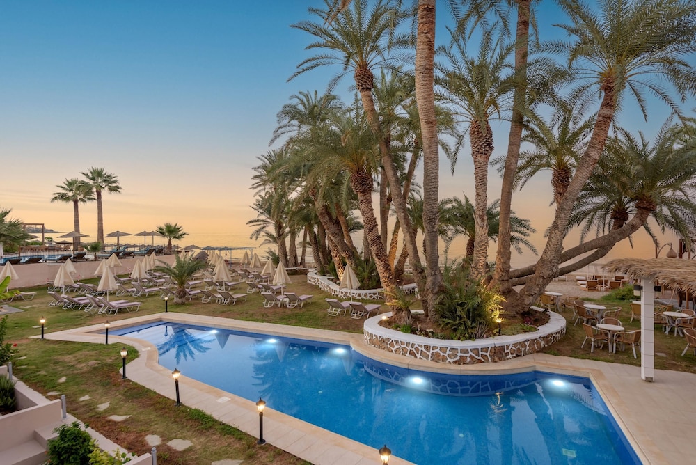Zeus Hotels Palm Beach — Swimming pool in Stalida