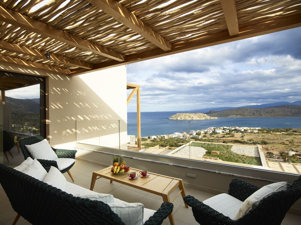 Cayo Exclusive Resort & Spa — Hotel rooms in Elounda