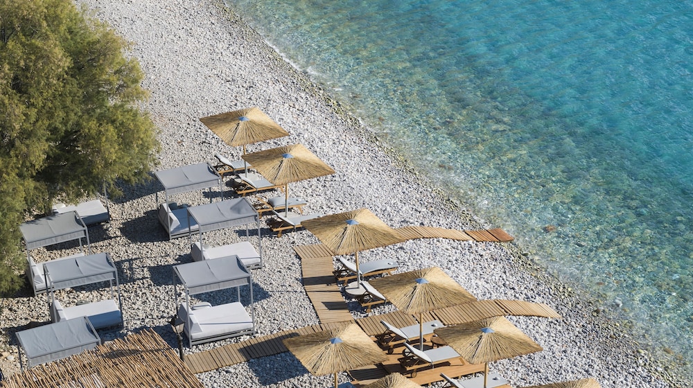 Cayo Exclusive Resort & Spa — Beach in Elounda