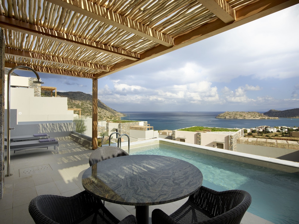 Cayo Exclusive Resort & Spa — Swimming pool in Elounda