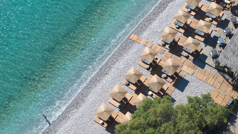 Cayo Exclusive Resort & Spa — Beach in Elounda