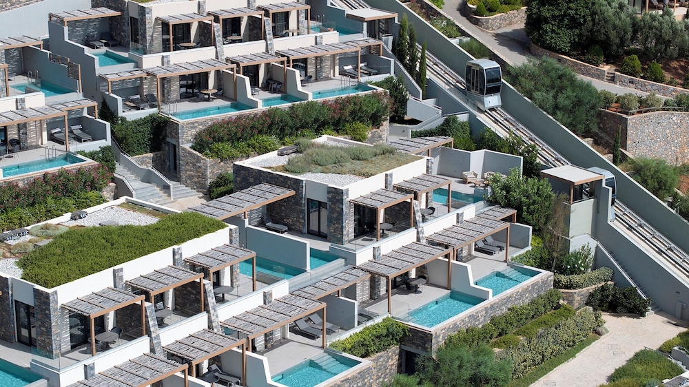 Cayo Exclusive Resort & Spa — Hotel building in Elounda