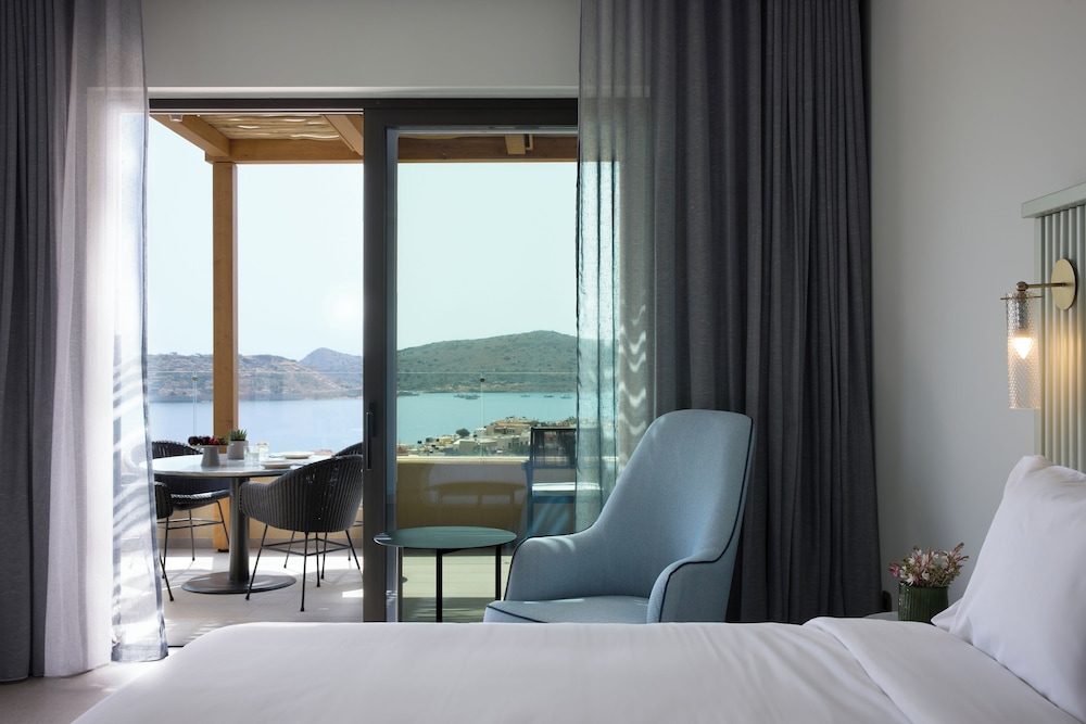 Cayo Exclusive Resort & Spa — Hotel rooms in Elounda