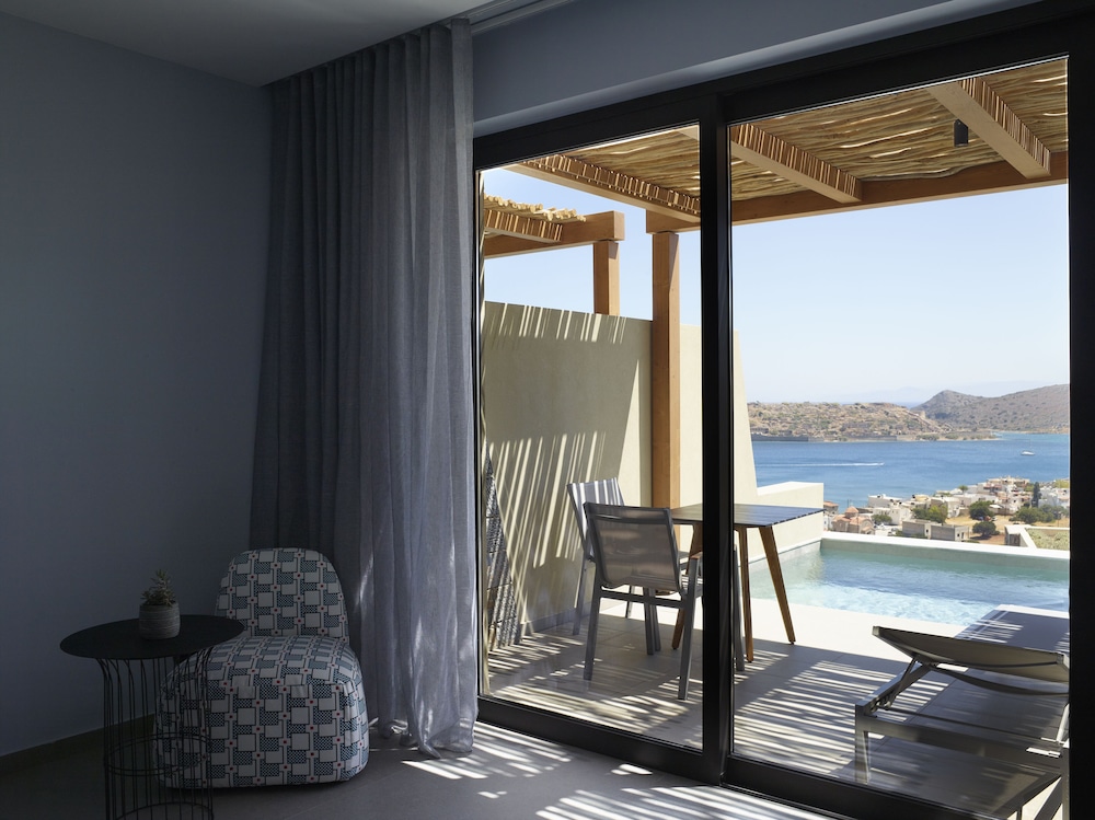 Cayo Exclusive Resort & Spa — Hotel rooms in Elounda