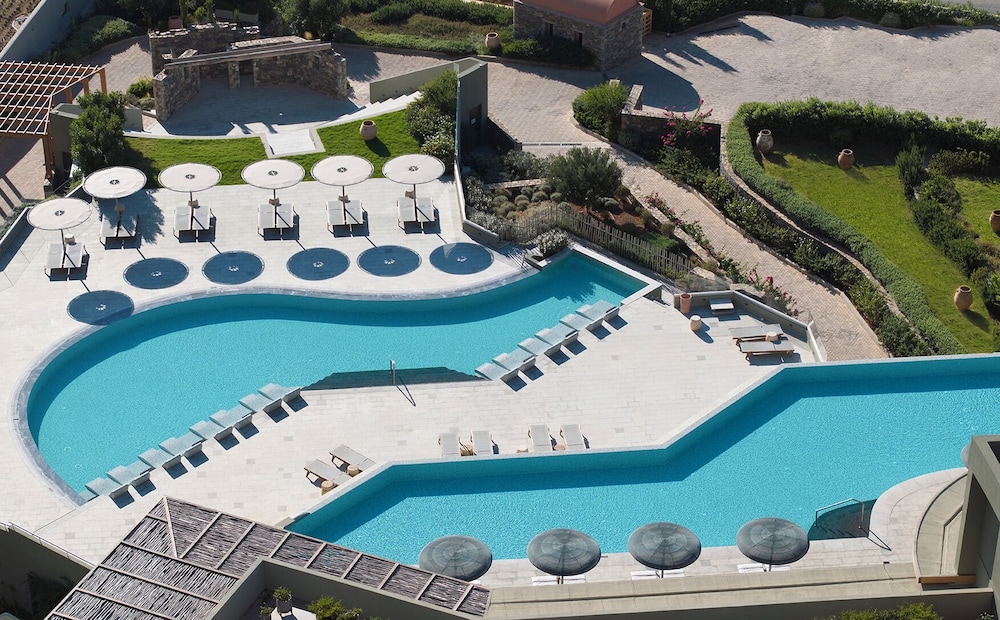 Cayo Exclusive Resort & Spa — Swimming pool in Elounda