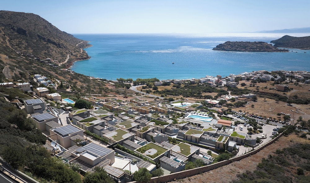 Cayo Exclusive Resort & Spa — Hotel building in Elounda