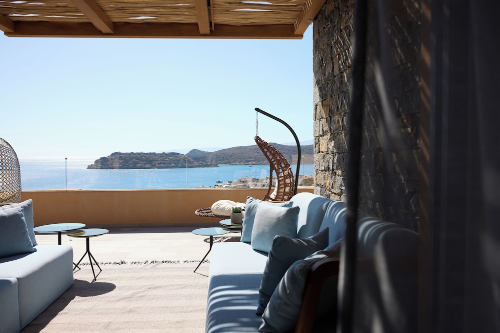 Cayo Exclusive Resort & Spa — Hotel rooms in Elounda