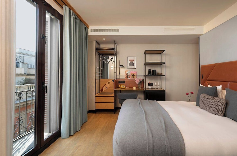 Kimpton Vividora Hotel by IHG — Hotel rooms in Barcelona, Catalonia