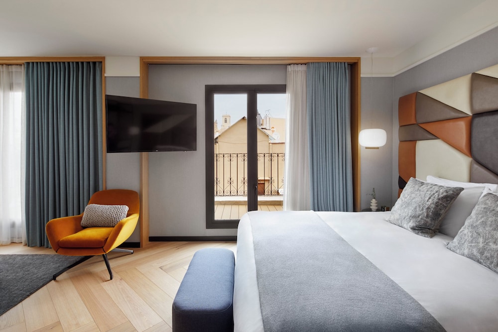 Kimpton Vividora Hotel by IHG — Hotel rooms in Barcelona, Catalonia