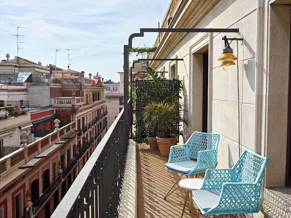 Kimpton Vividora Hotel by IHG — Hotel building in Barcelona, Catalonia