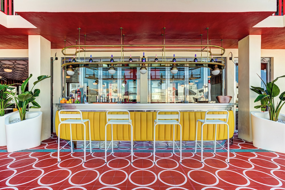 Romeos Ibiza - Adults Only — Restaurant & bars in San Antonio, Balearic Islands