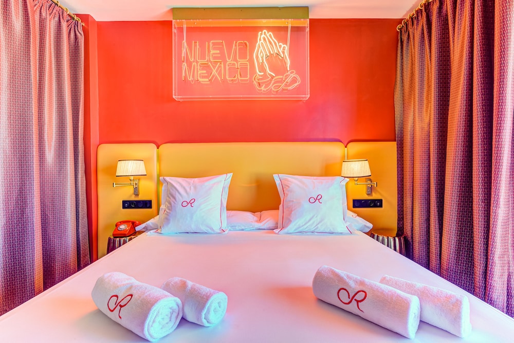 Romeos Ibiza - Adults Only — Hotel rooms in San Antonio, Balearic Islands