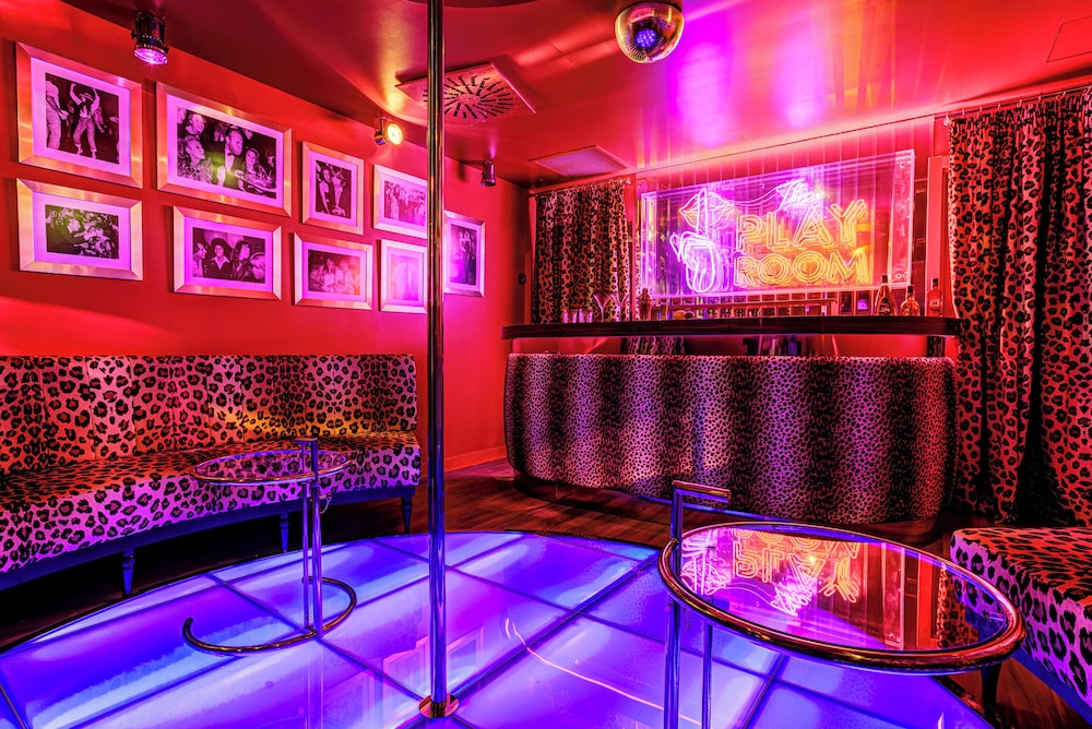 Romeos Ibiza - Adults Only — Restaurant & bars in San Antonio, Balearic Islands