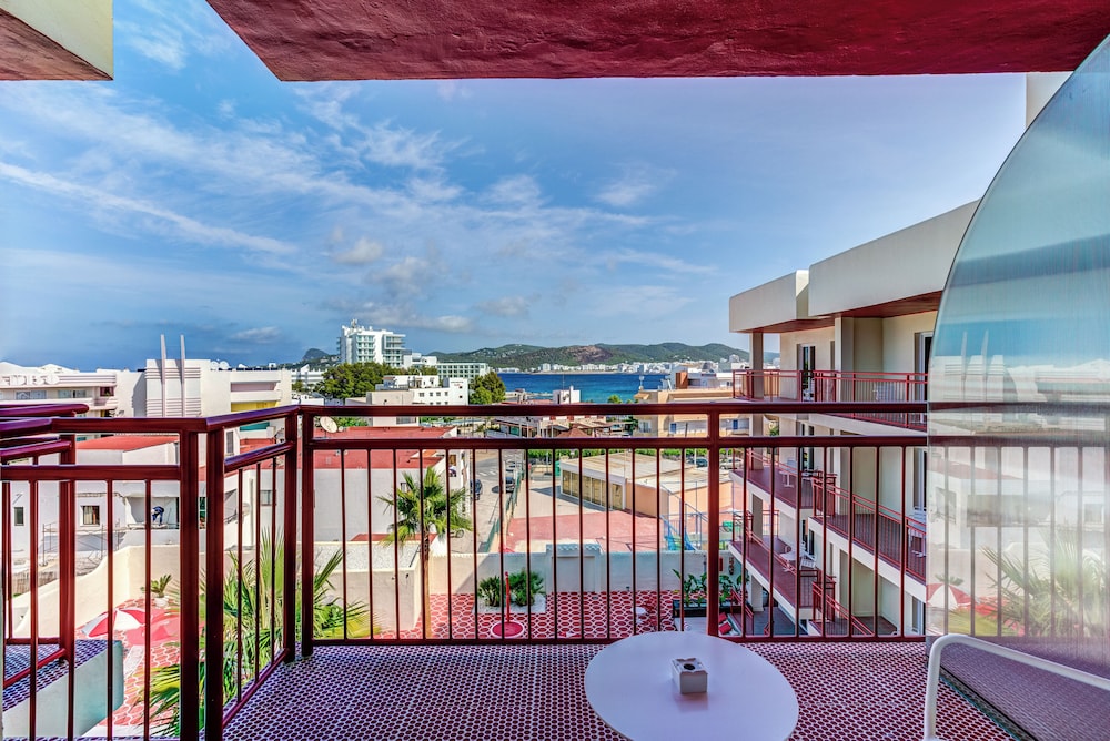 Romeos Ibiza - Adults Only — Hotel building in San Antonio, Balearic Islands