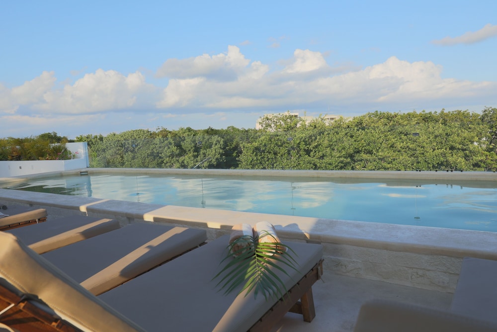 Living Bloom, Concept Hotel — Swimming pool in Tulum, Quintana Roo