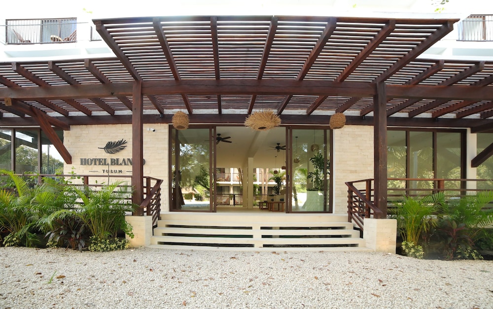 Living Bloom, Concept Hotel — Hotel building in Tulum, Quintana Roo
