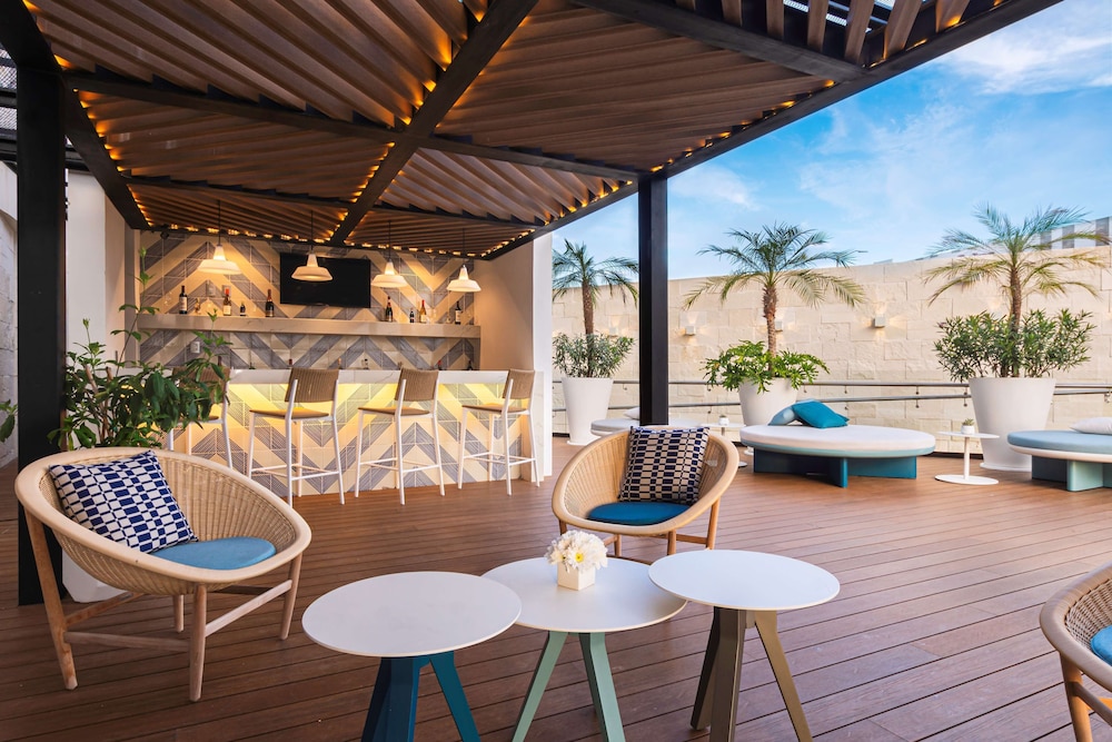 Avani Cancun Airport — Restaurant & bars in Cancun, Quintana Roo