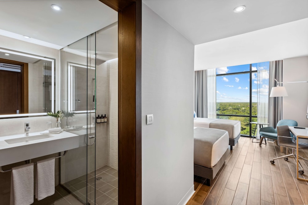 Avani Cancun Airport — Hotel rooms in Cancun, Quintana Roo