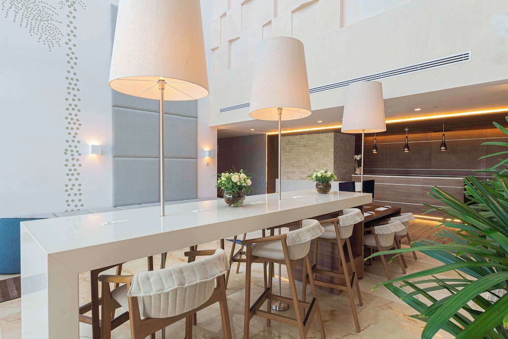 Avani Cancun Airport — Restaurant & bars in Cancun, Quintana Roo