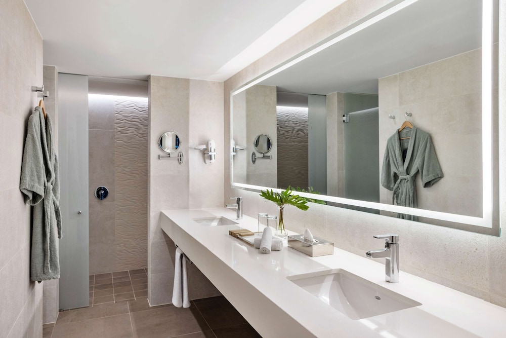 Avani Cancun Airport — Hotel rooms in Cancun, Quintana Roo