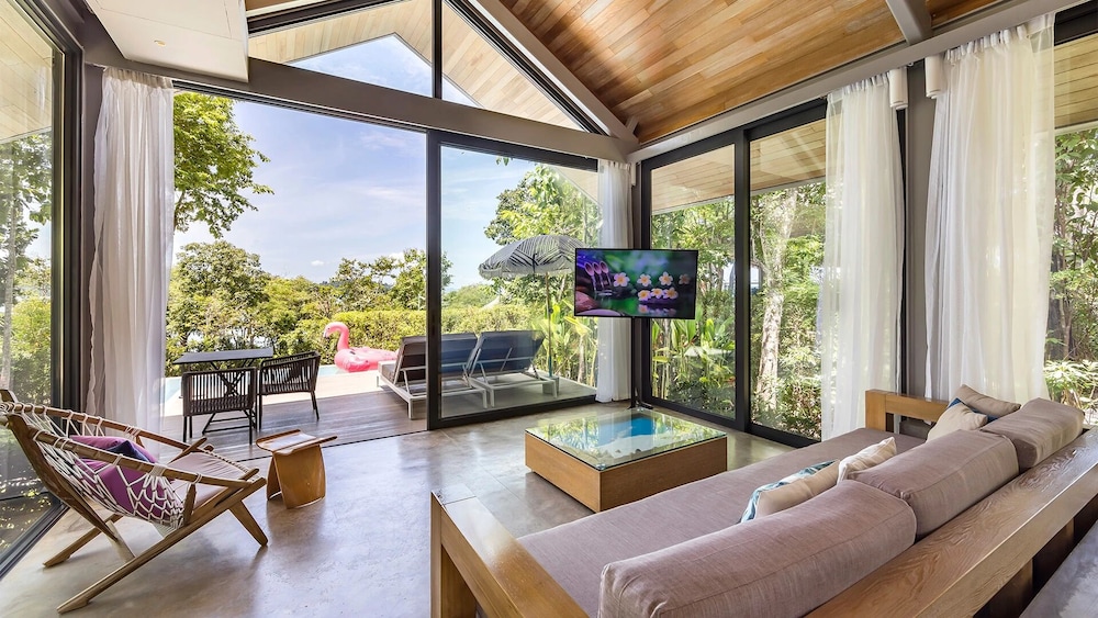 Island Escape Burasari — Coconut Island, Phuket Province
