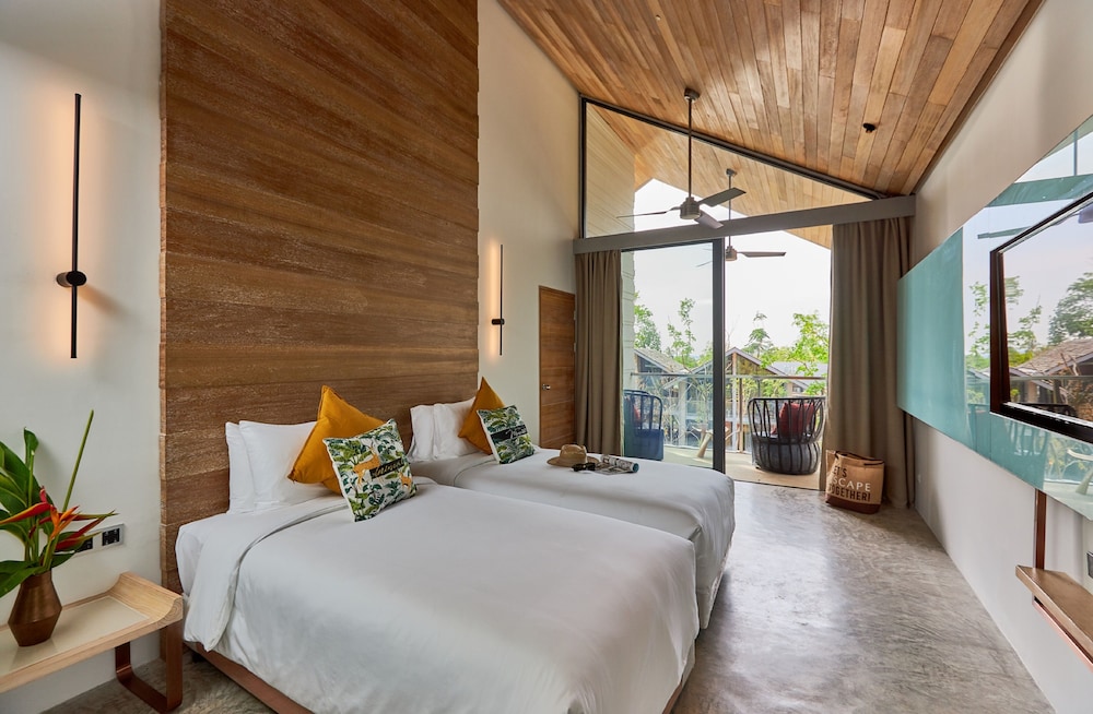 Island Escape Burasari — Coconut Island, Phuket Province