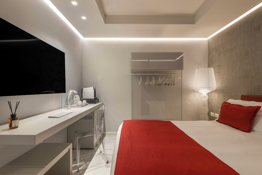 Palazzo Marletta Luxury House Hotel — Hotel rooms in Catania, Sicily