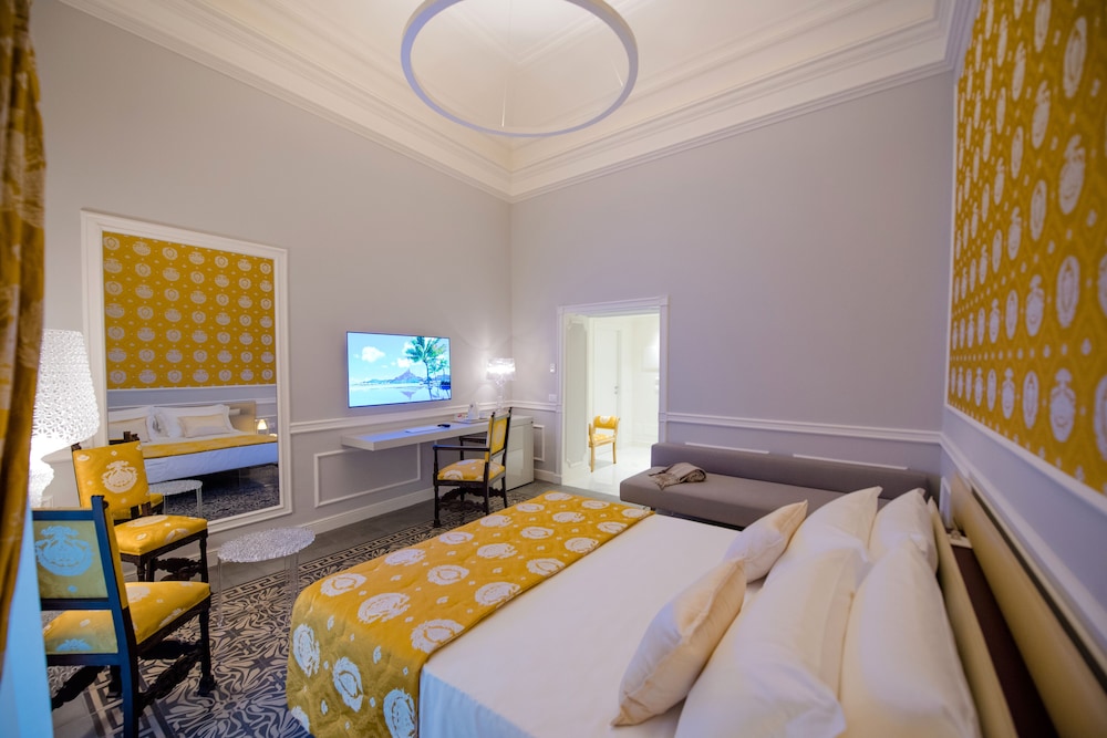 Palazzo Marletta Luxury House Hotel — Hotel rooms in Catania, Sicily