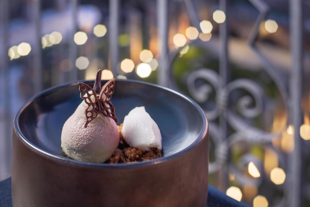 NH Collection Roma Fori Imperiali — Restaurant & bars in Rome, Lazio