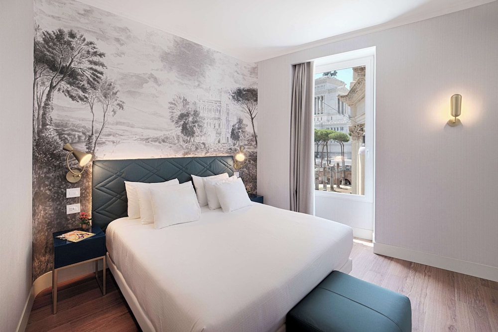 NH Collection Roma Fori Imperiali — Hotel rooms in Rome, Lazio