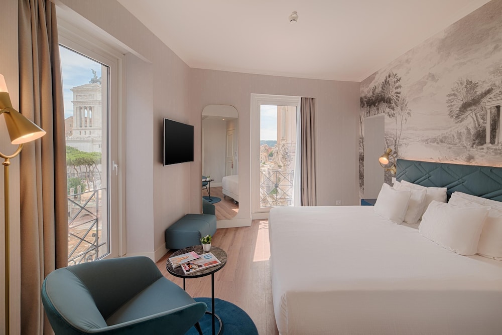 NH Collection Roma Fori Imperiali — Hotel rooms in Rome, Lazio