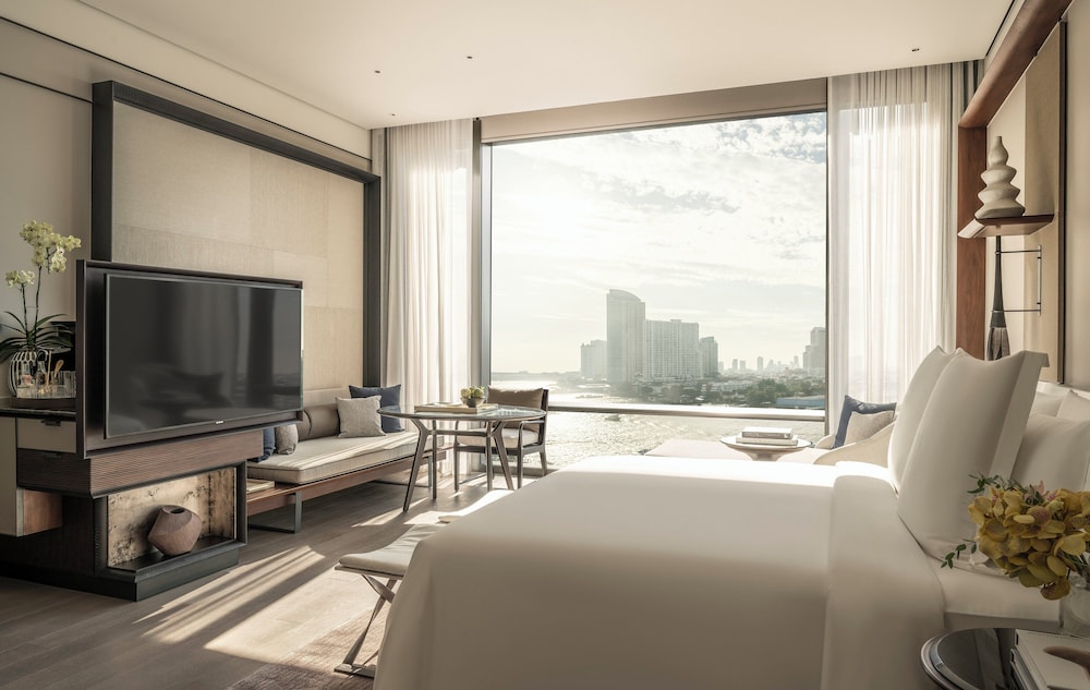 Four Seasons Hotel Bangkok at Chao Phraya River — Hotel rooms in Bangkok, Bangkok