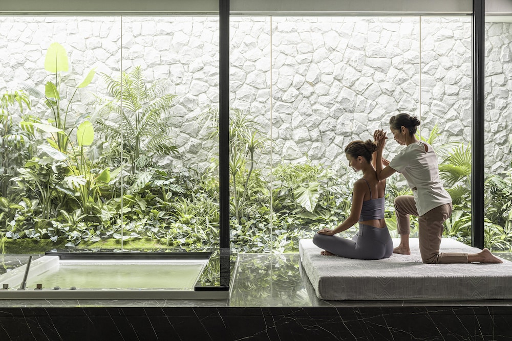 Four Seasons Hotel Bangkok at Chao Phraya River — Spa in Bangkok, Bangkok