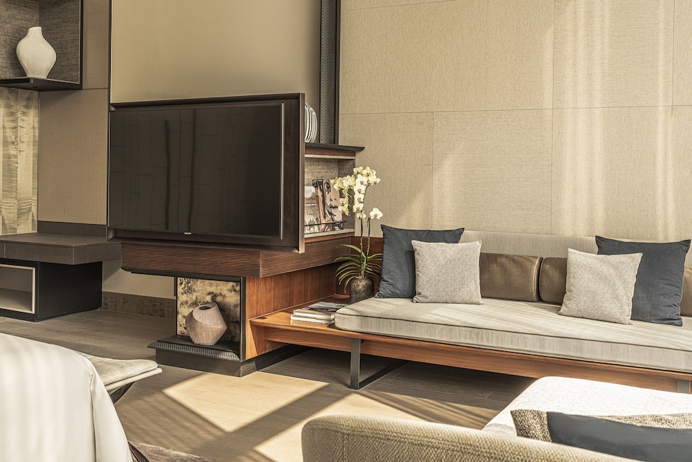 Four Seasons Hotel Bangkok at Chao Phraya River — Hotel rooms in Bangkok, Bangkok