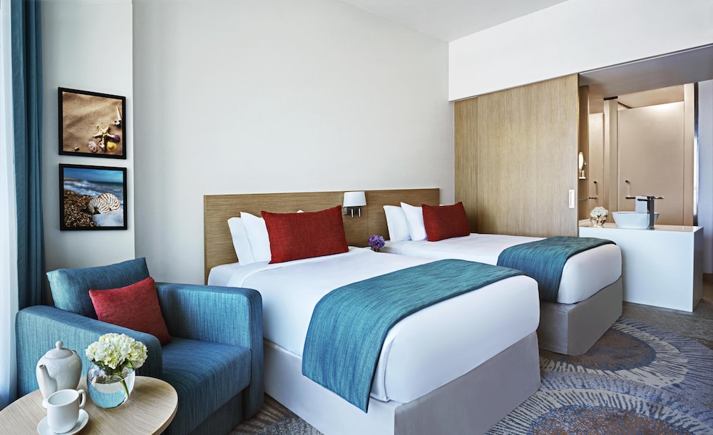 Avani Ibn Battuta Dubai Hotel — Hotel rooms in Dubai