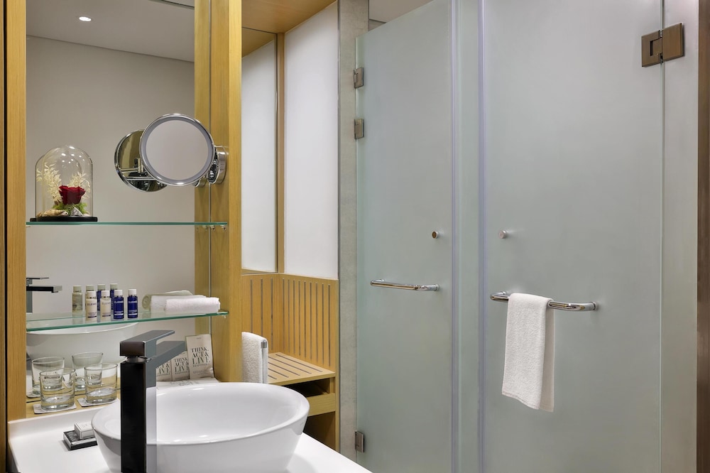 Avani Ibn Battuta Dubai Hotel — Hotel rooms in Dubai