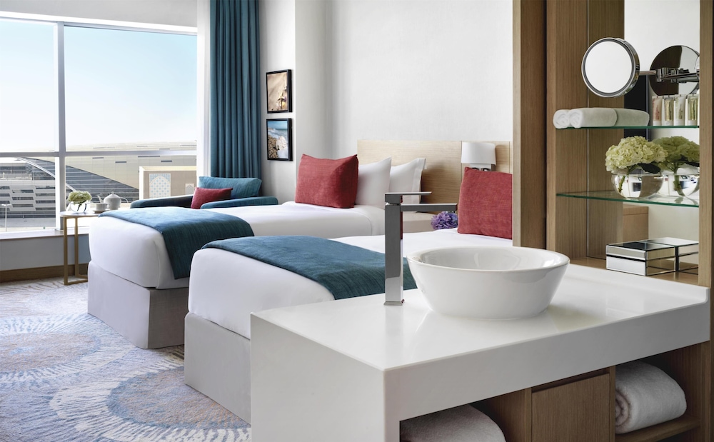 Avani Ibn Battuta Dubai Hotel — Hotel rooms in Dubai