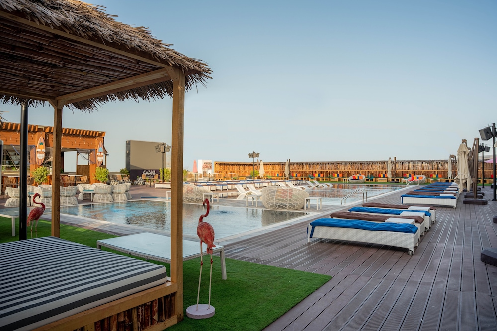 Avani Ibn Battuta Dubai Hotel — Swimming pool in Dubai