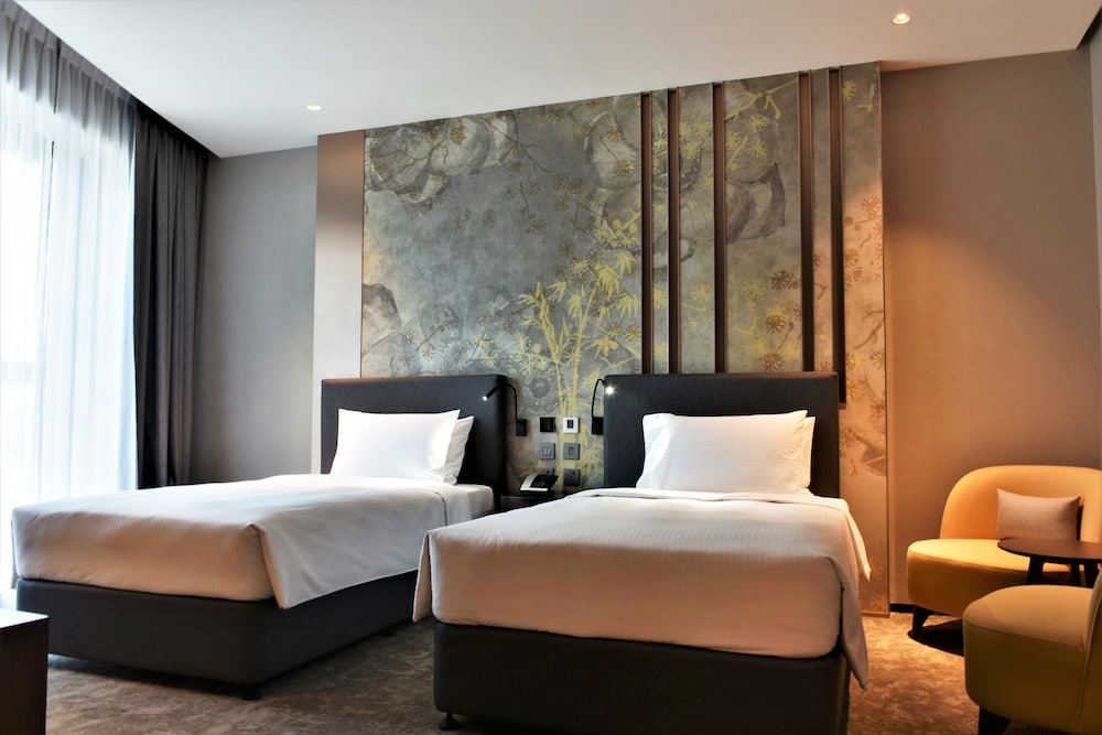 Millennium Place Barsha Heights Hotel — Hotel rooms in Dubai