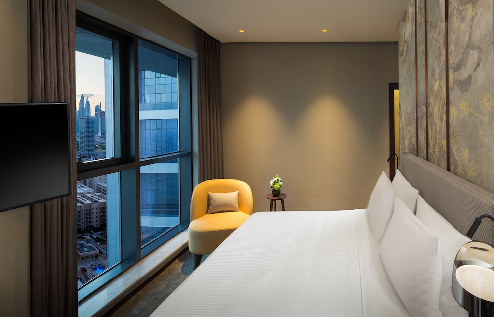 Millennium Place Barsha Heights Hotel — Hotel rooms in Dubai