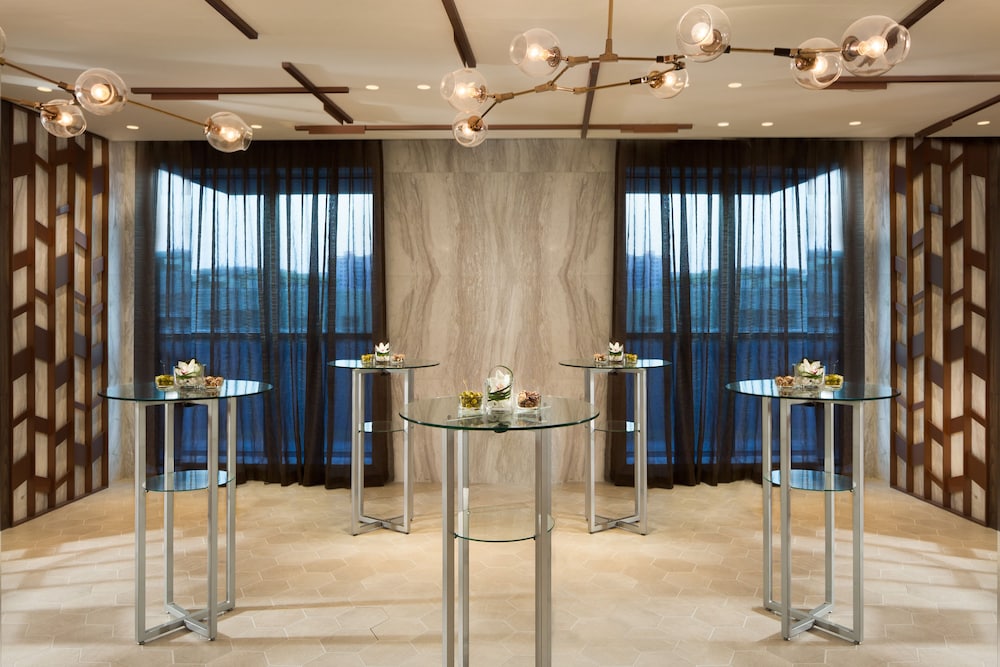 Millennium Place Barsha Heights Hotel — Restaurant & bars in Dubai